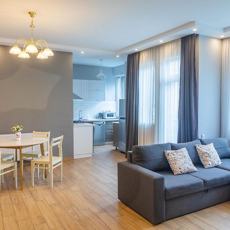 Apartment By The Sheraton Batumi Exterior photo