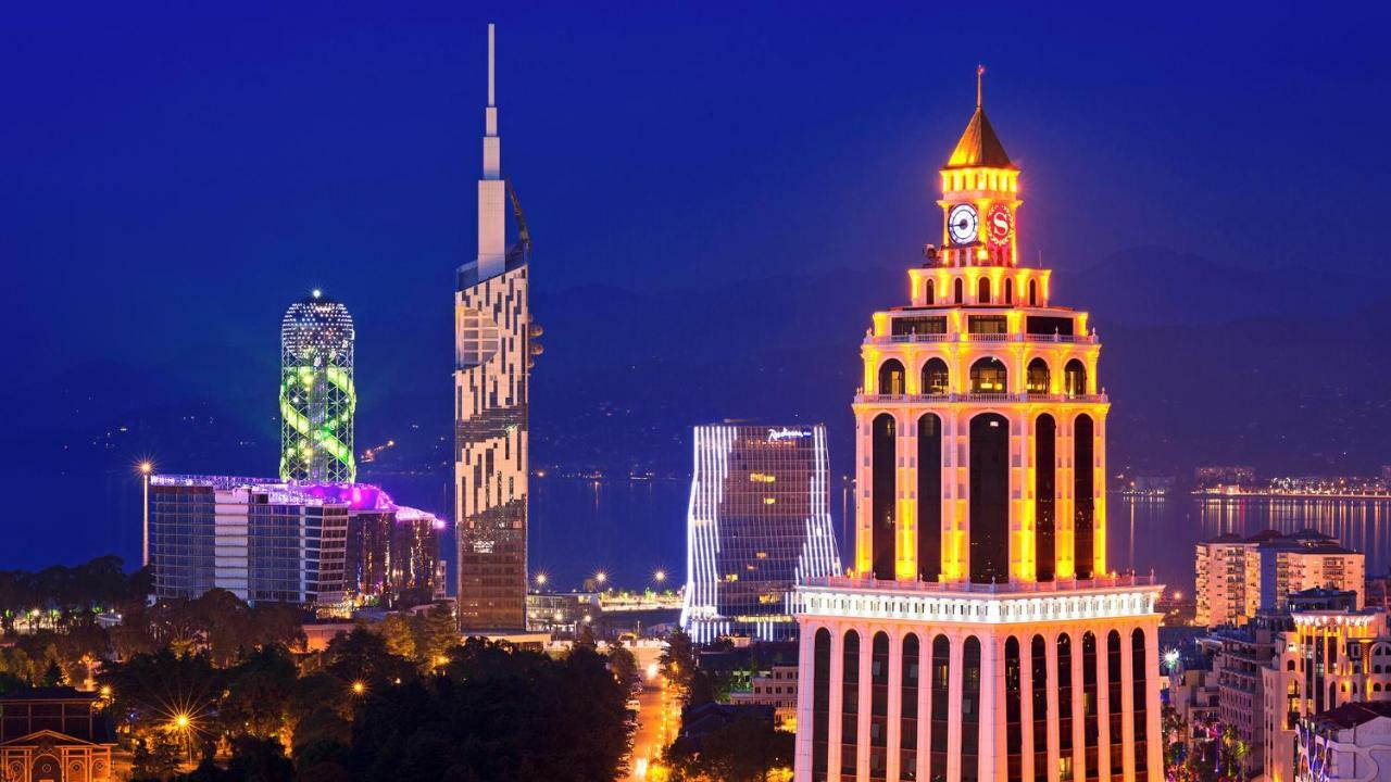Apartment By The Sheraton Batumi Exterior photo