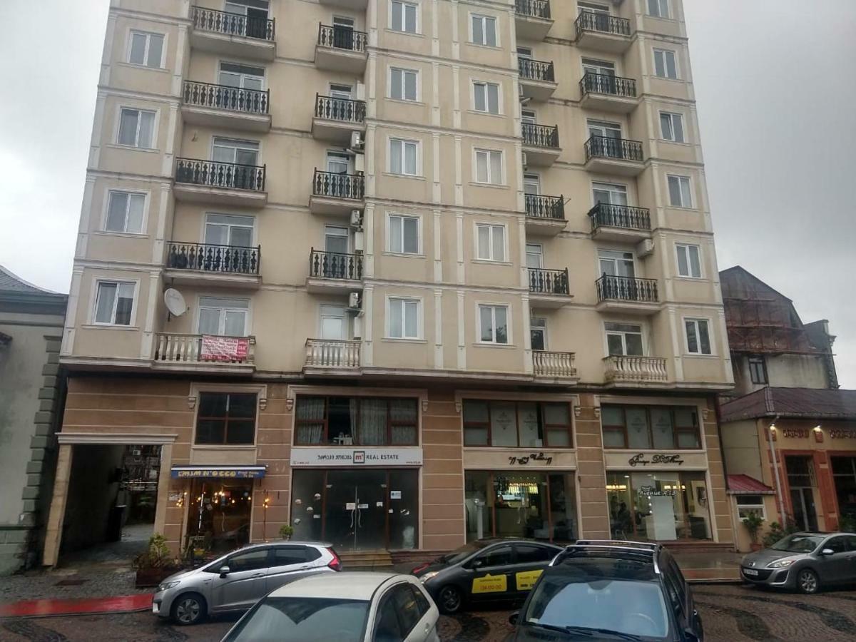 Apartment By The Sheraton Batumi Exterior photo